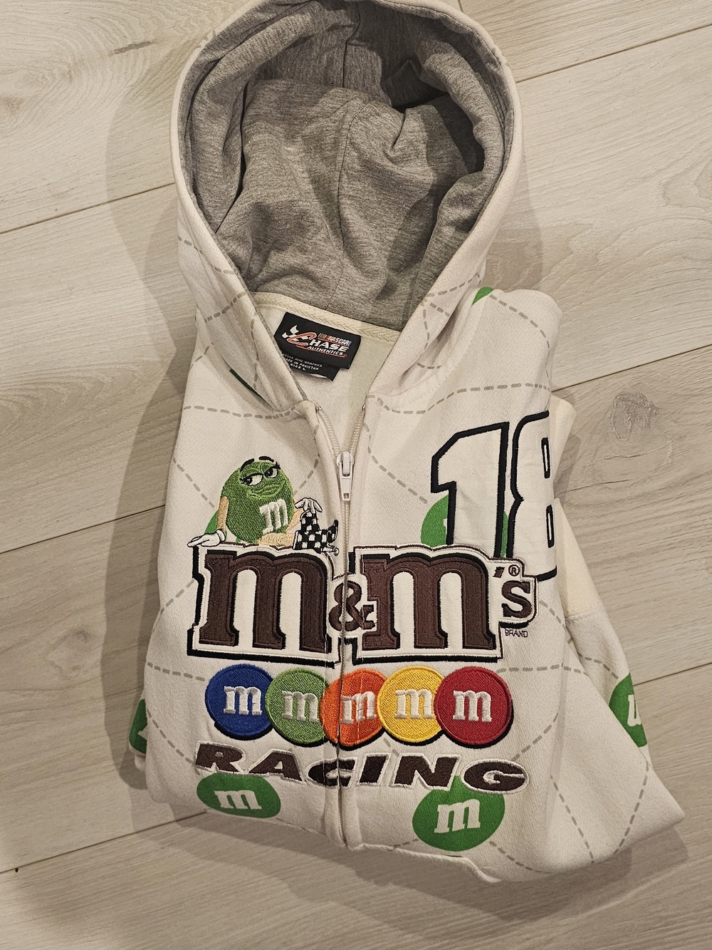 NASCAR M&M's Racing #18 Kyle Busch Zip Hoodie | Chase Authentics | Size L | New